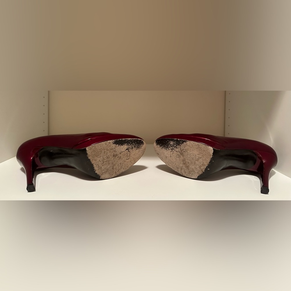 Stuart Weitzman Maroon Patent Platform Heels - Picture 6 of 9